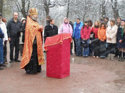 Парад и праздничный бивуак в Павловске 22
