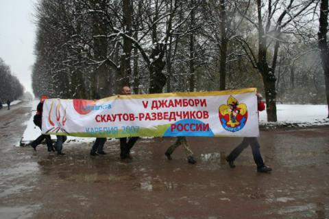 Парад и праздничный бивуак в Павловске 29